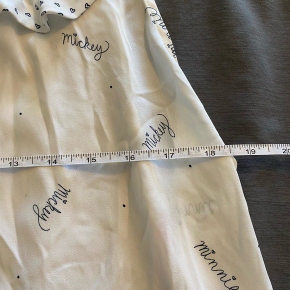 Disney Lauren Conrad Collab Mickey Minnie signature Cream Blouse Top - Picture 3 of 7